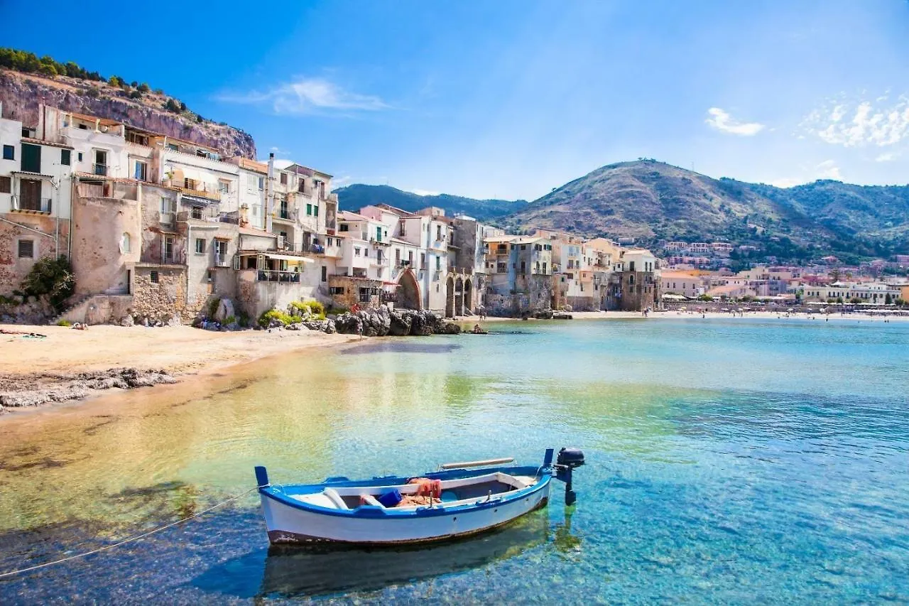 Bed & Breakfast B&B Borgo Marino Cefalu Italy
